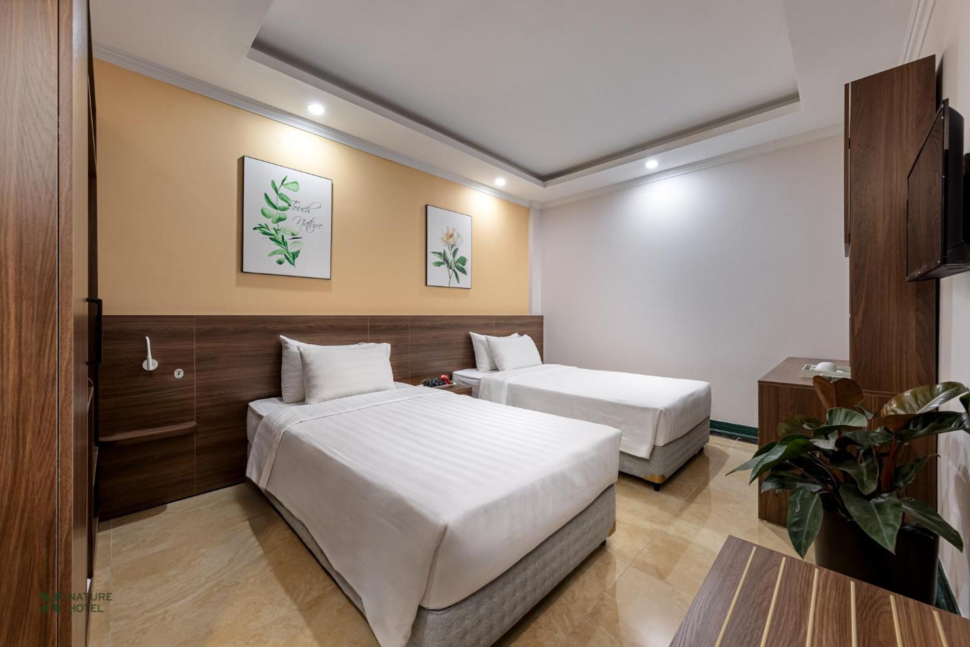 Nature Hotel Hanoi Exterior foto