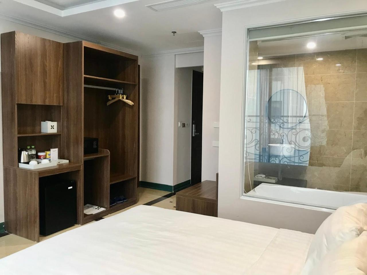 Nature Hotel Hanoi Exterior foto